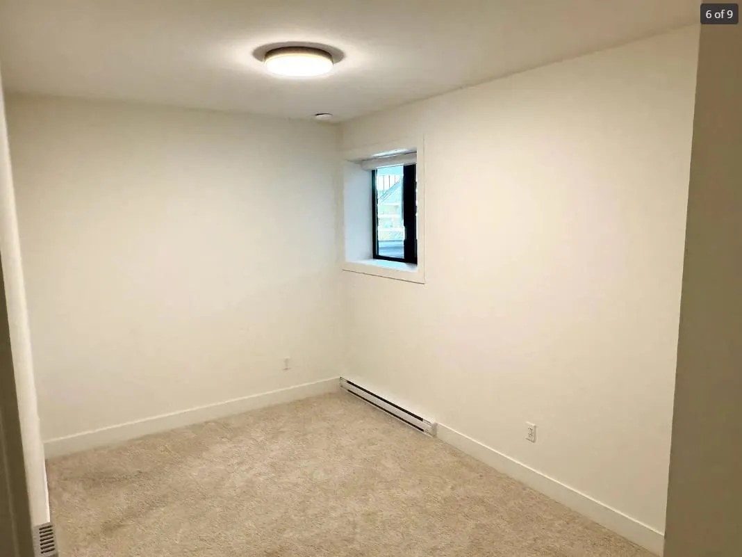 LEGAL Bsmt 22184 44a Avenue