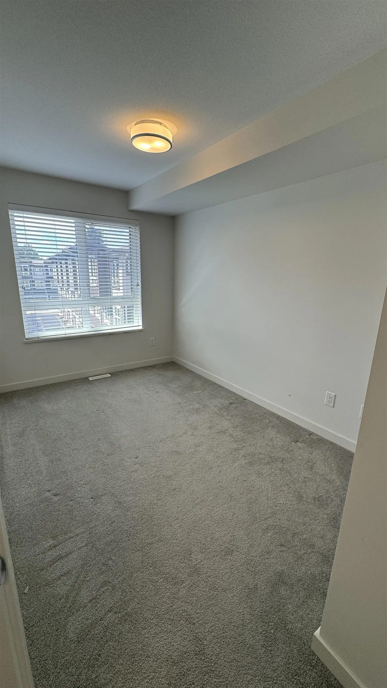 XX 10311 River Drive