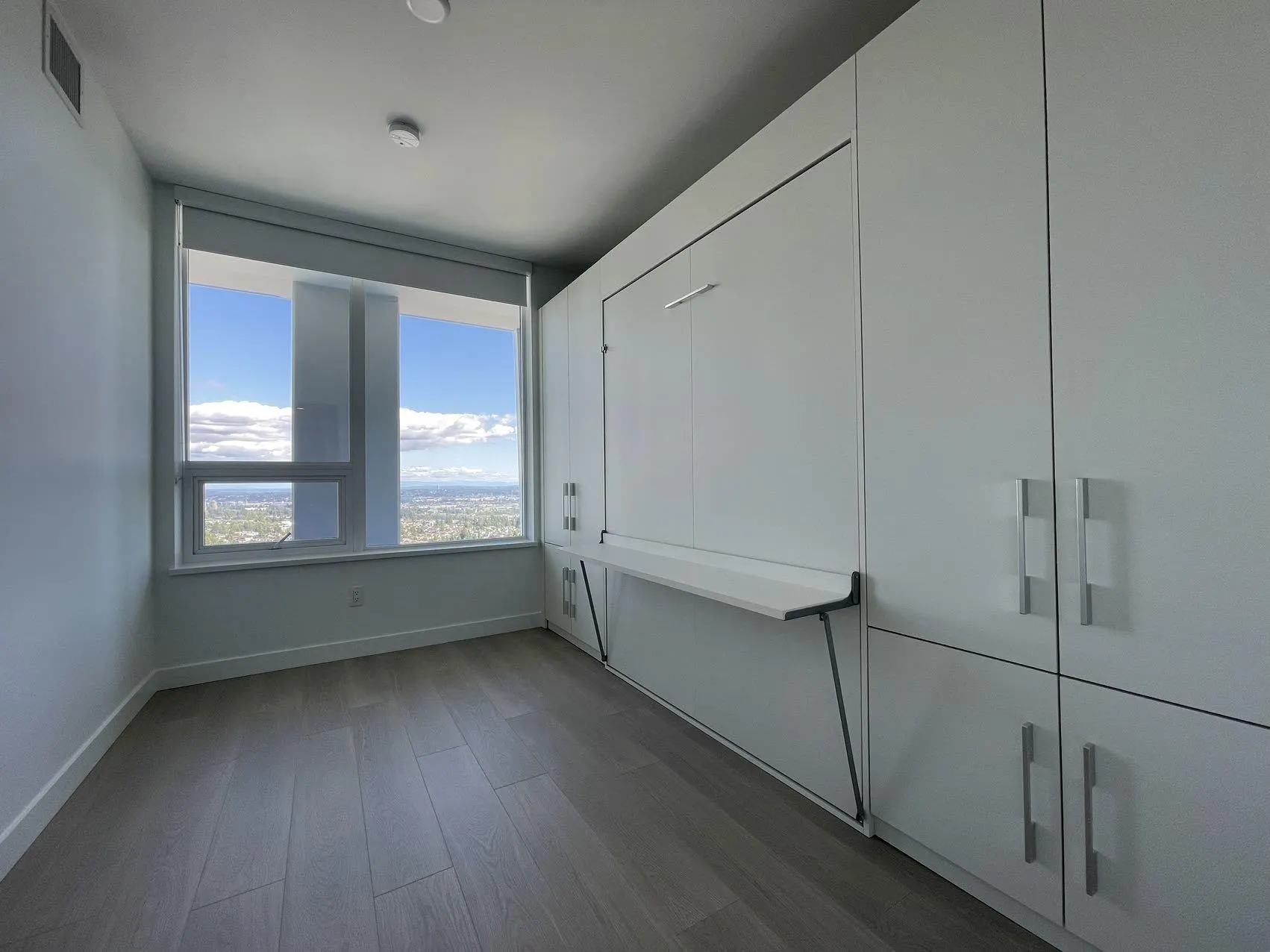 350x 6537 Telford Avenue