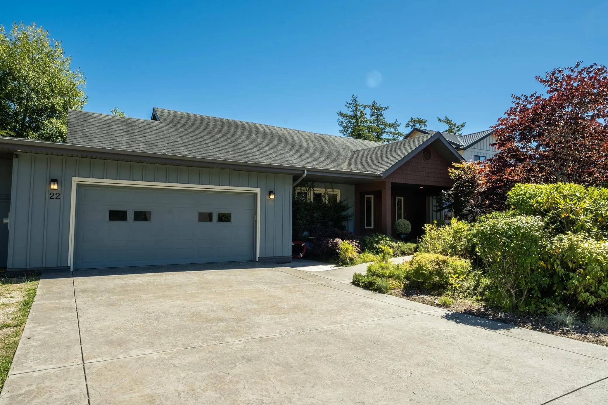 22 4622 Sinclair Bay Road