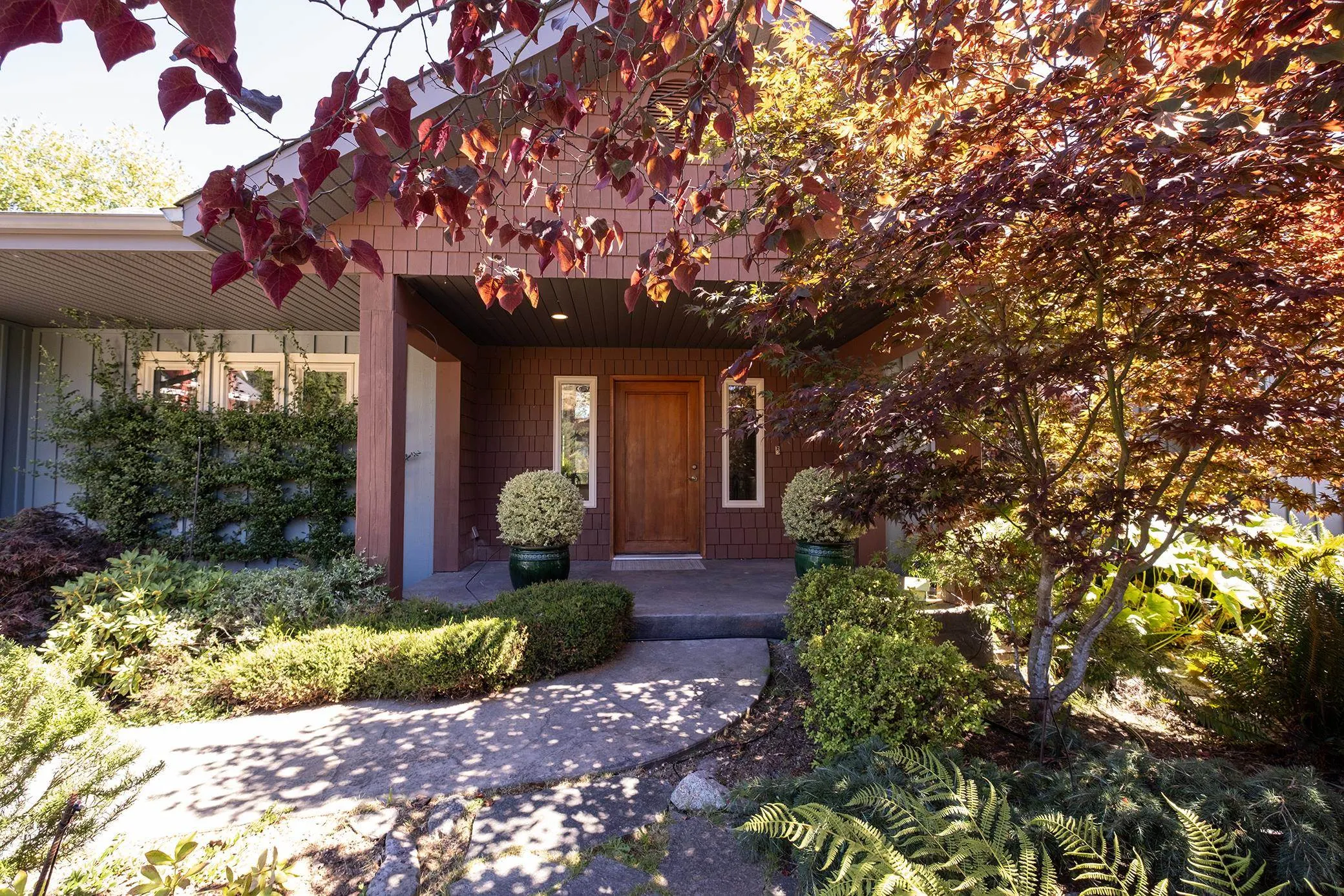 22 4622 Sinclair Bay Road