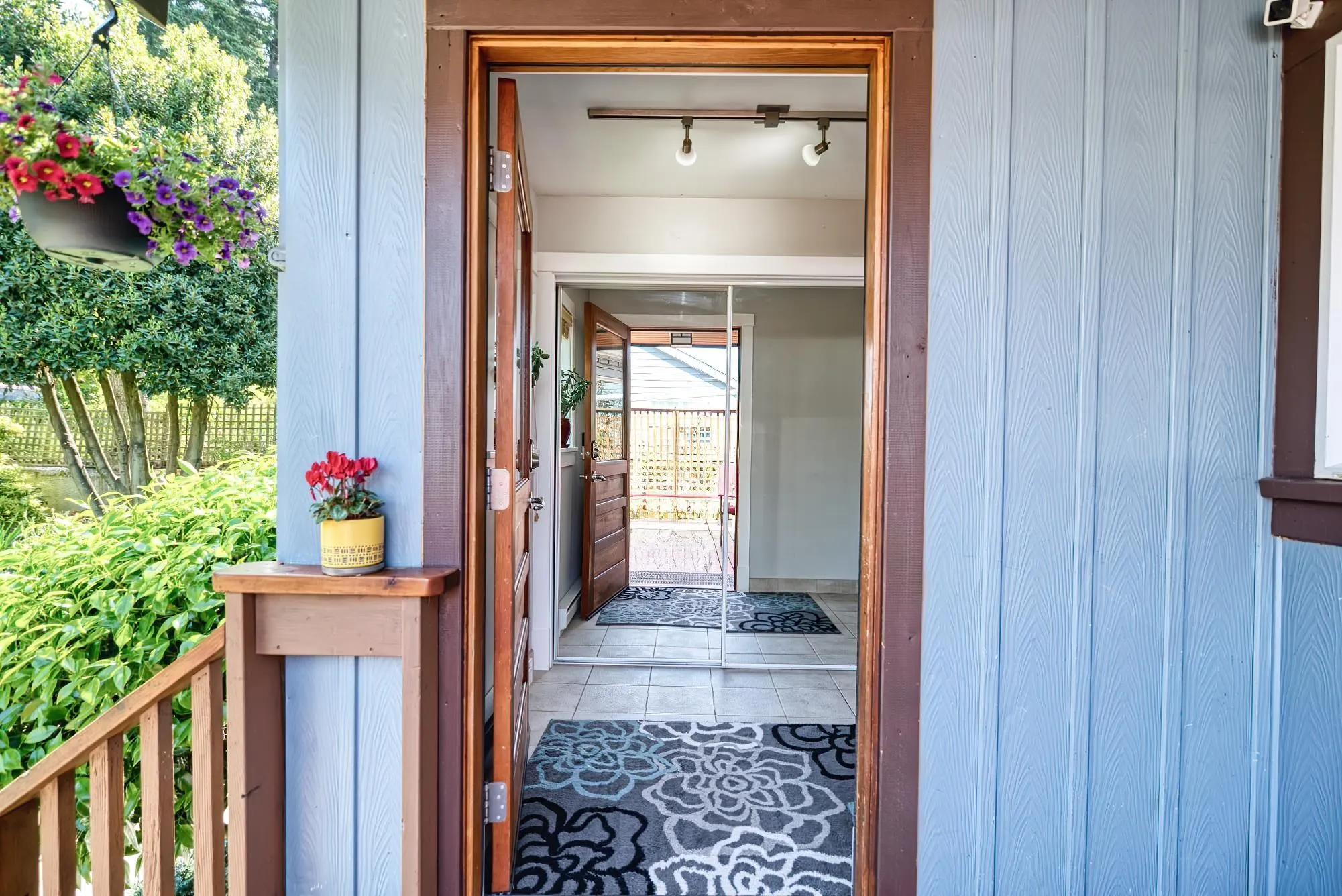 4631 Whitaker Road