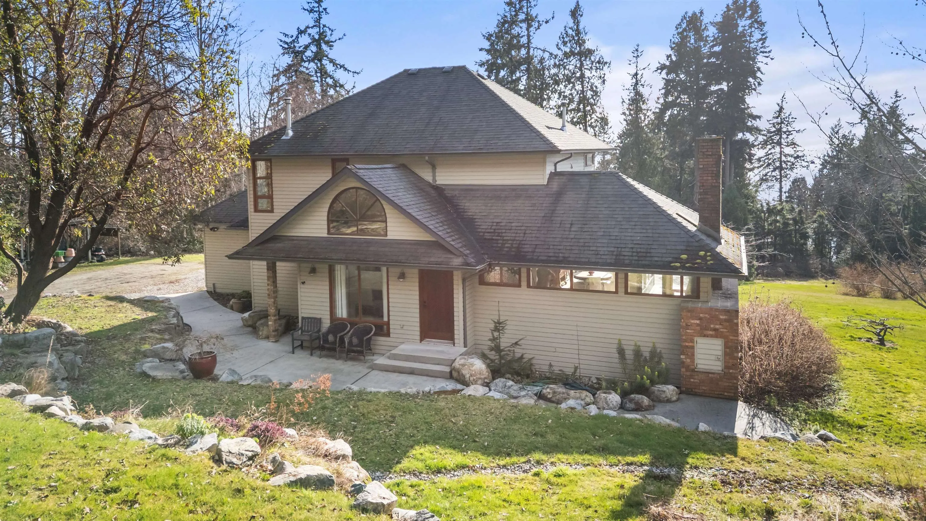 1911 Grandview Road