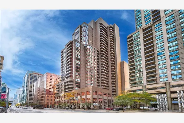 736 Bay Street #1809
