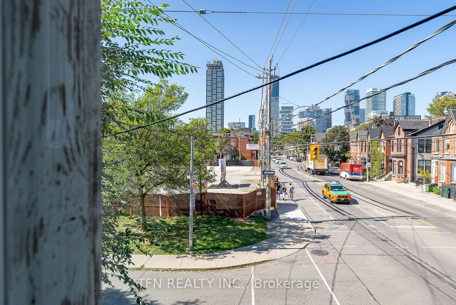 237 Gerrard Street E