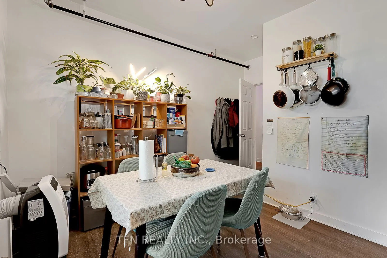 237 Gerrard Street E