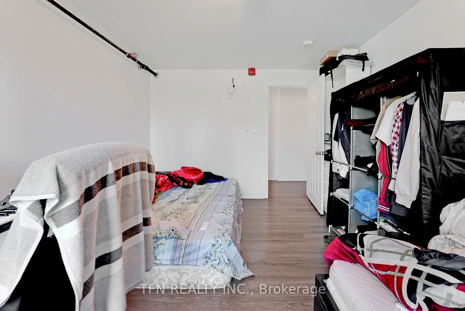 237 Gerrard Street E