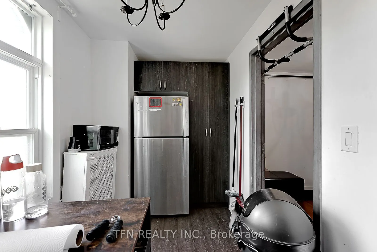 237 Gerrard Street E