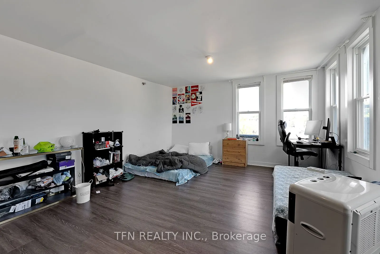 237 Gerrard Street E