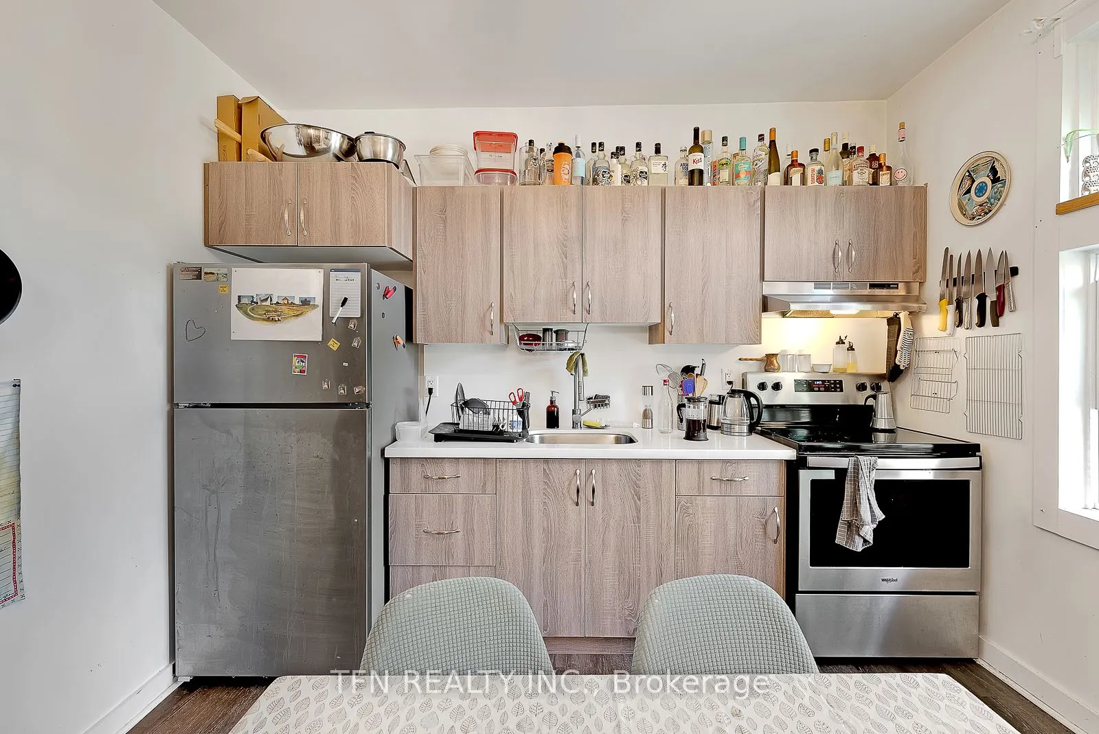 237 Gerrard Street E