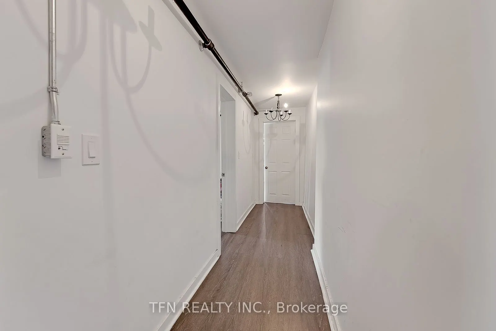 237 Gerrard Street E