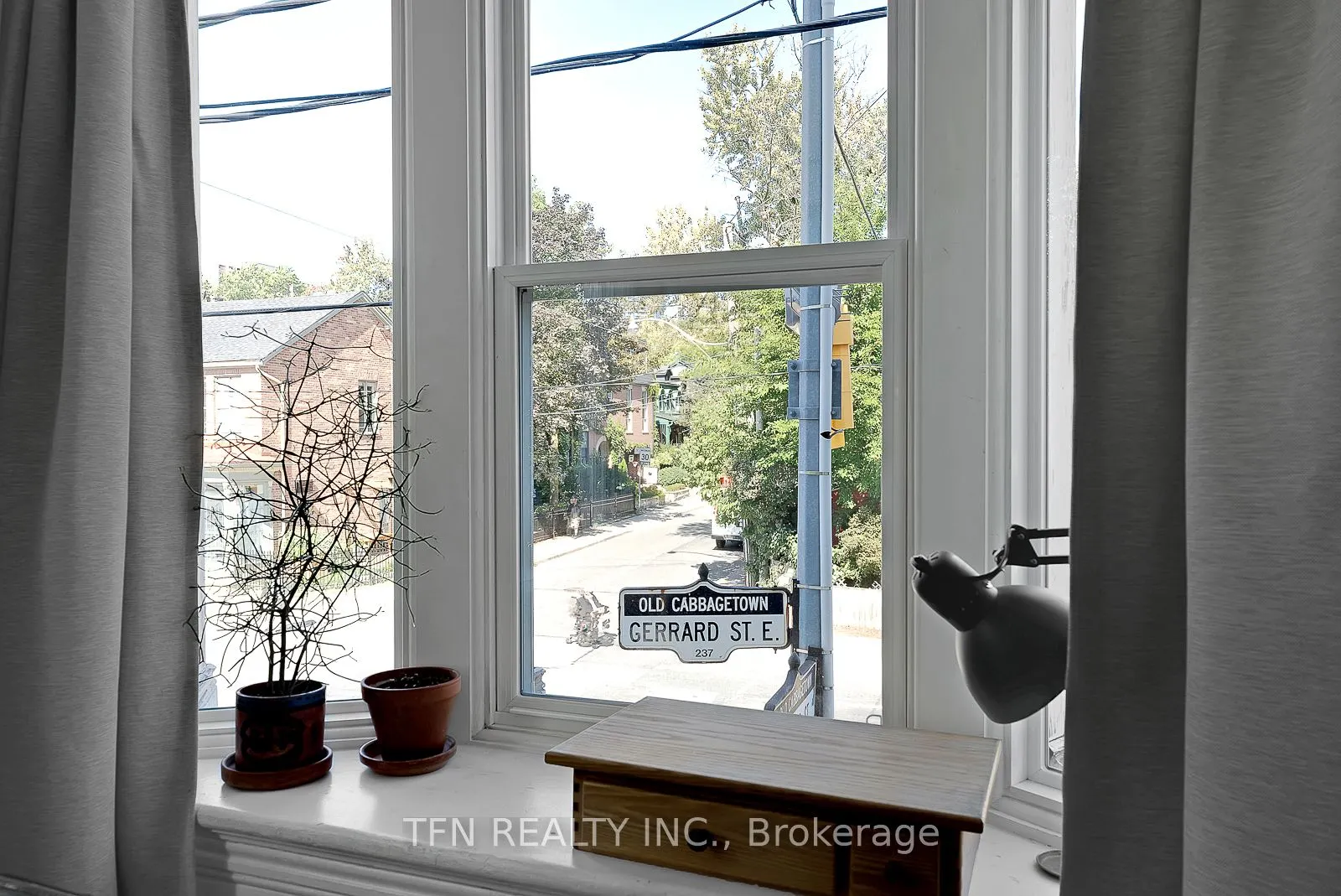 237 Gerrard Street E