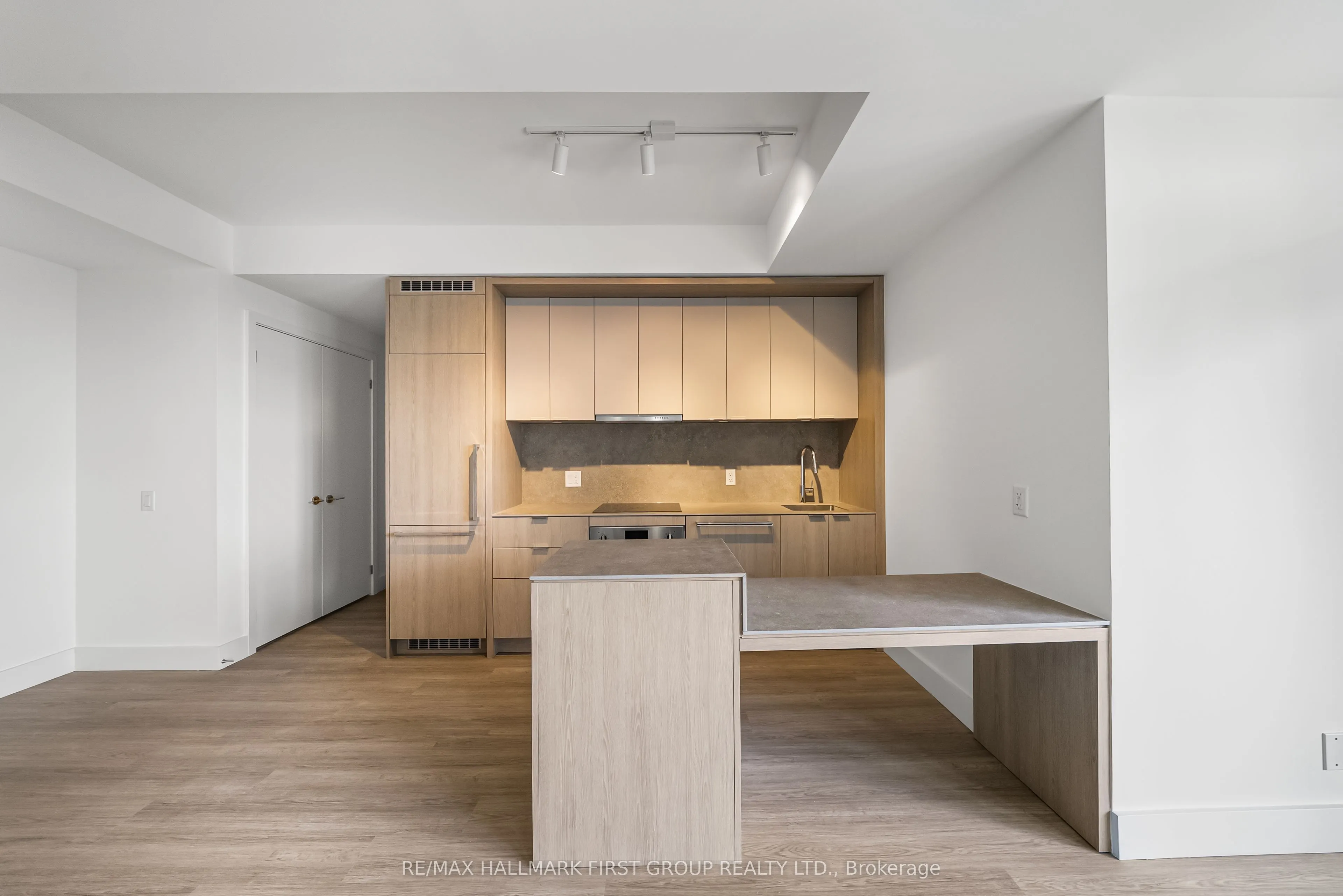 6 Greenbriar Road, #628