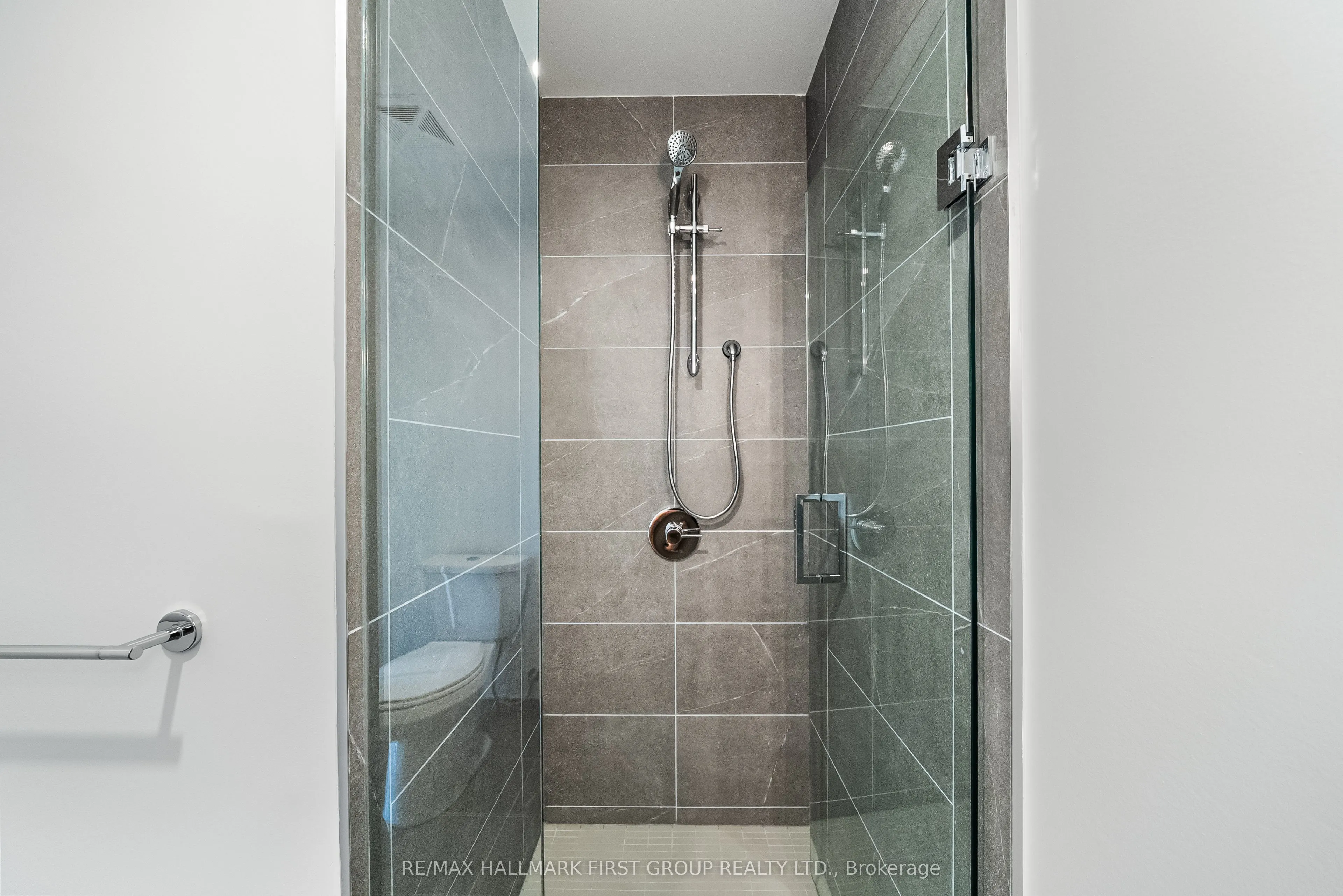 6 Greenbriar Road, #628