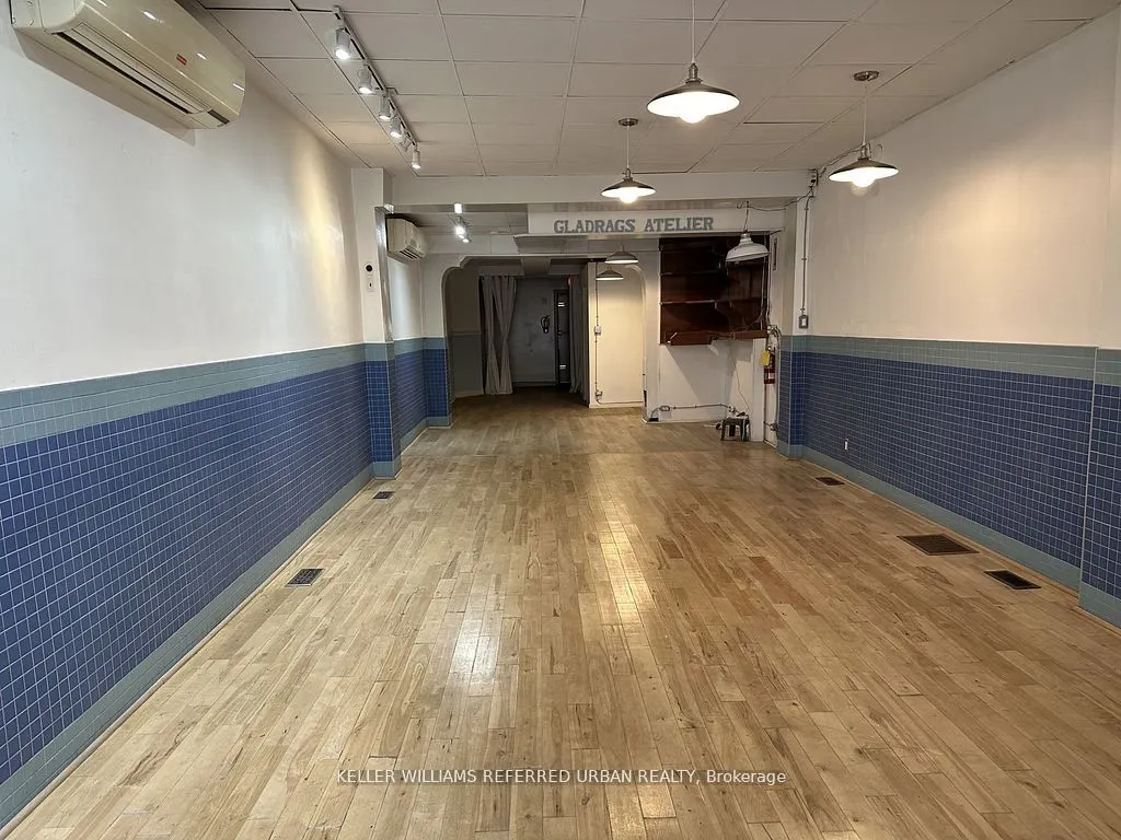 1005 Bloor Street W, #Main