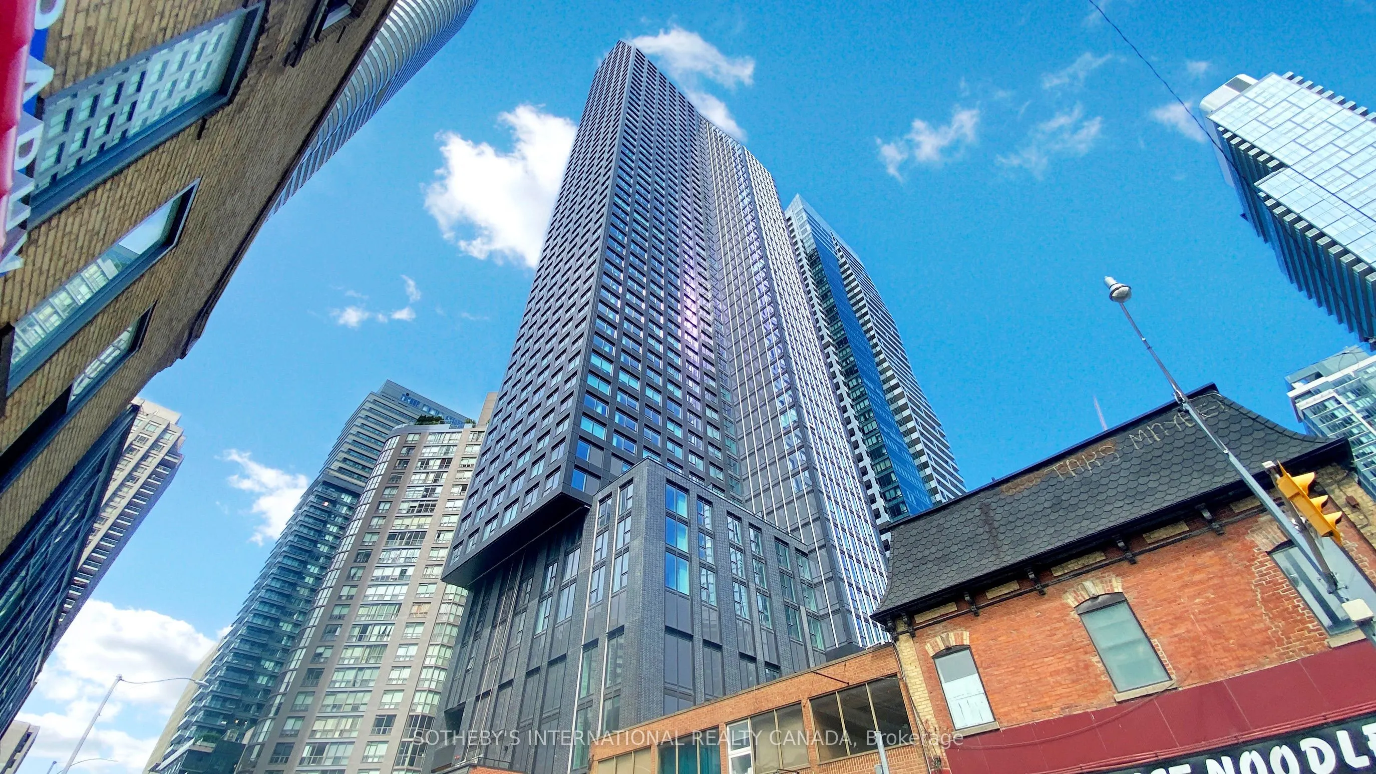 8 Wellesley Street W, #707