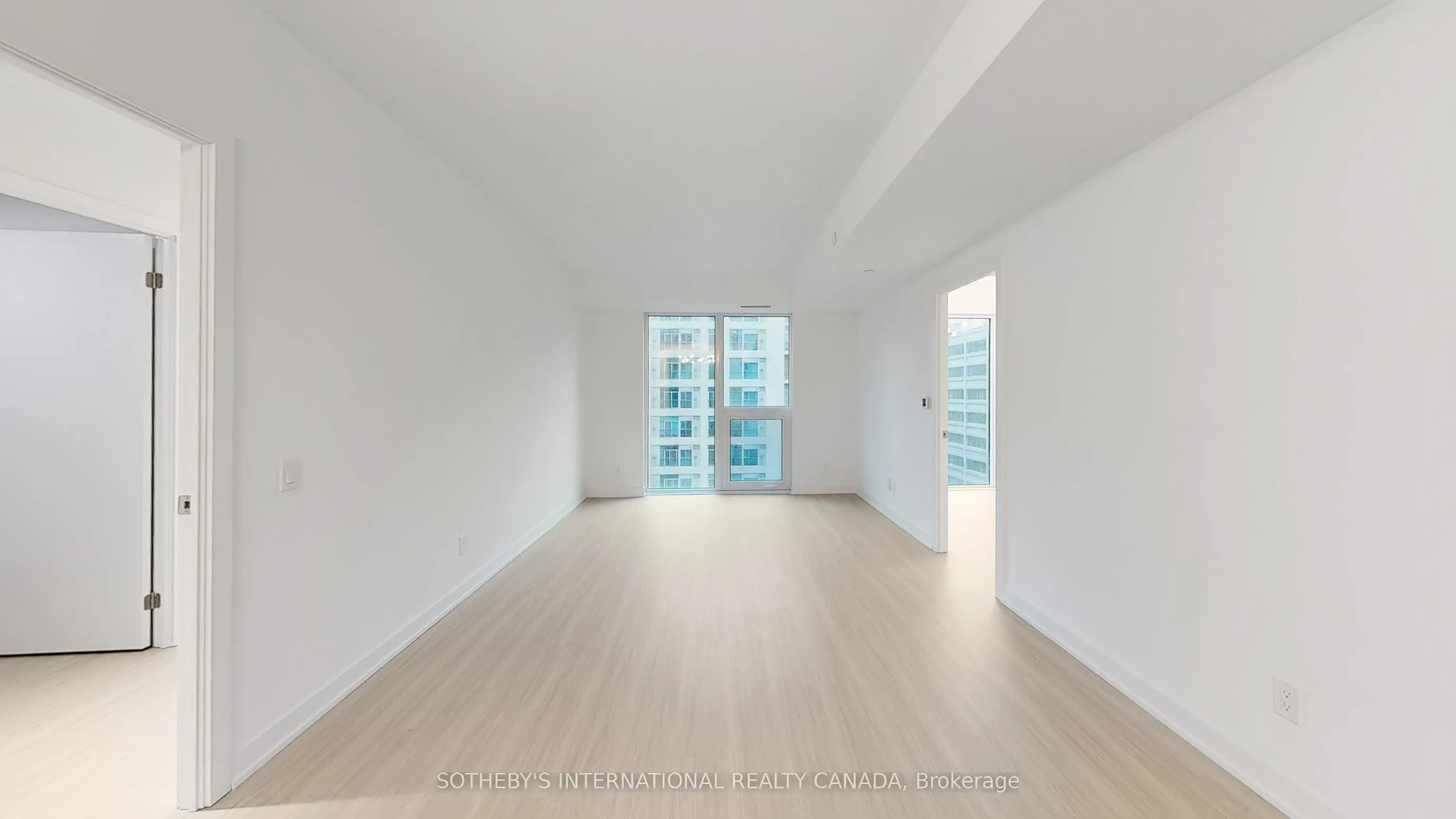 8 Wellesley Street W, #707