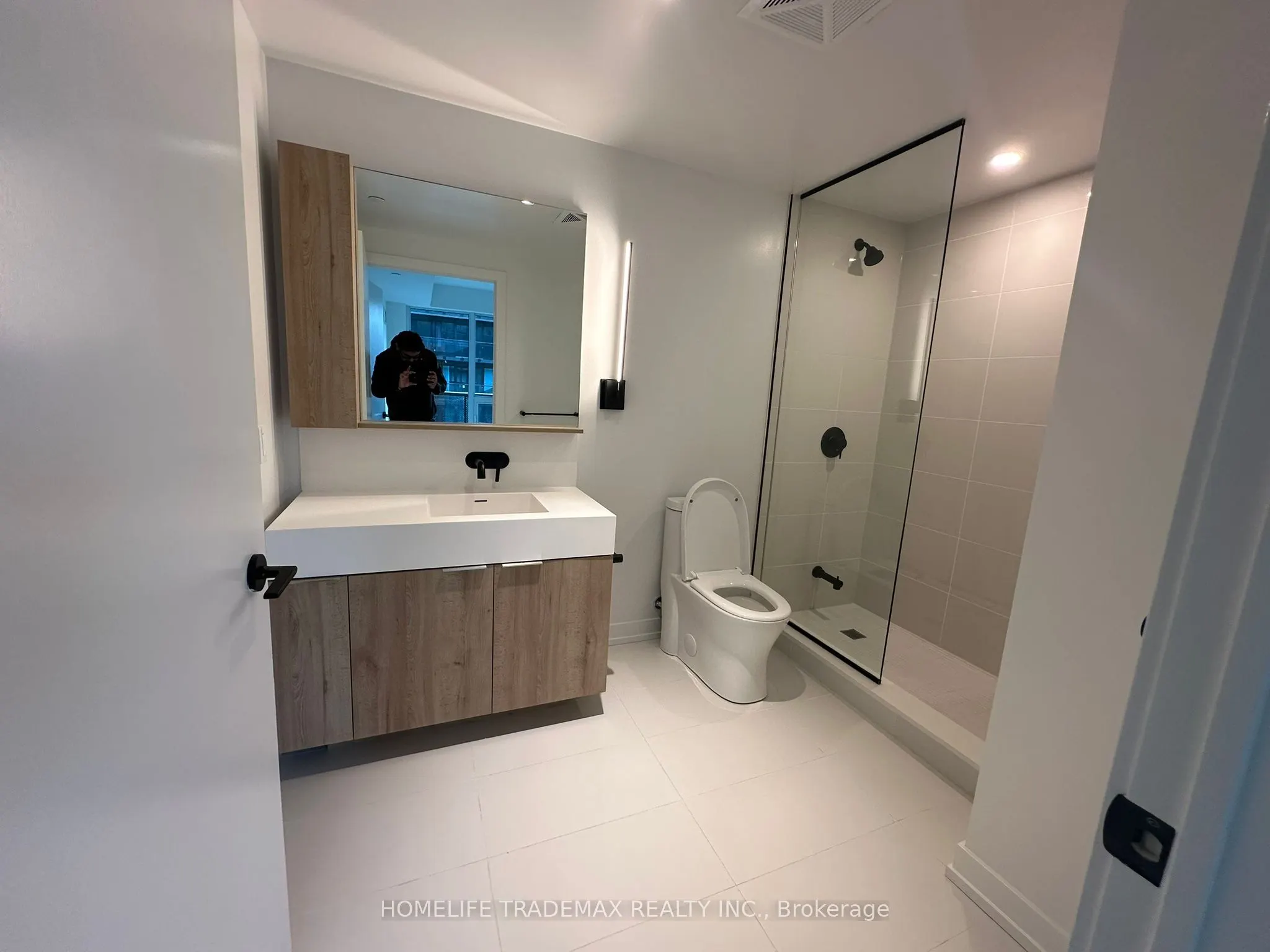 117 Broadway Avenue, #416