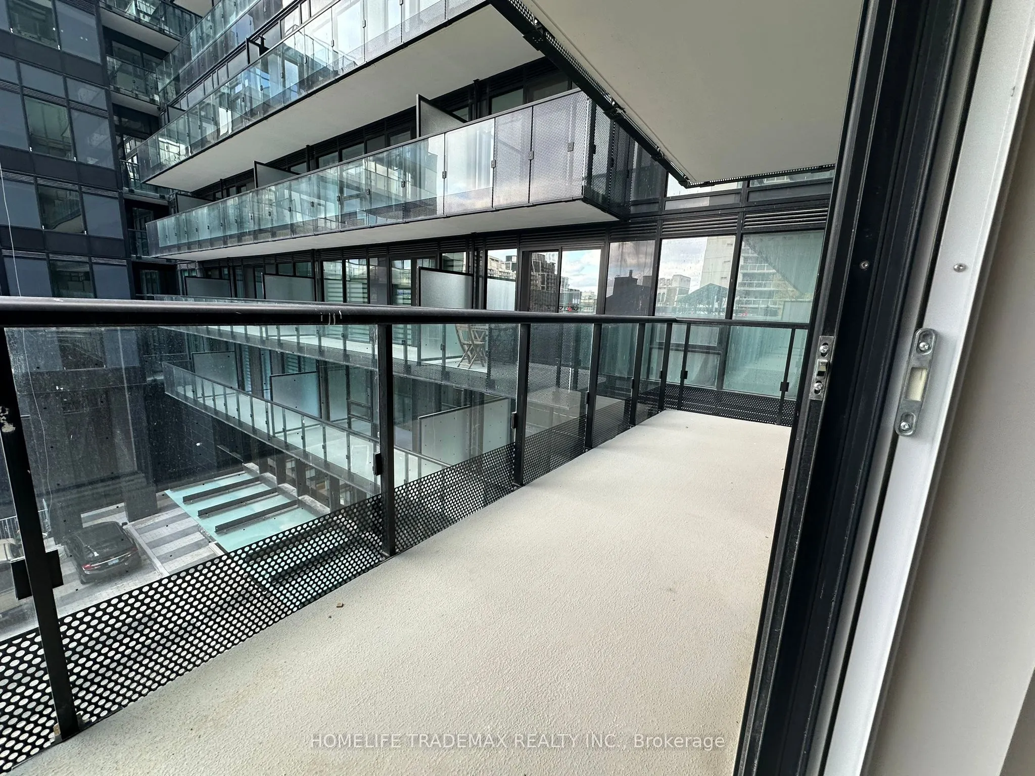 117 Broadway Avenue, #416