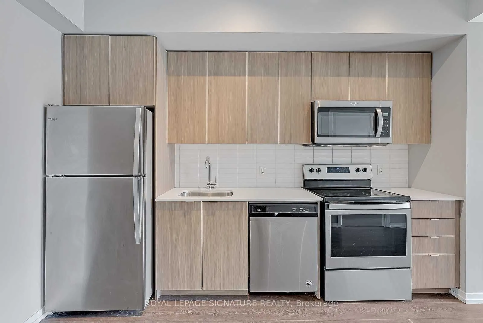3237 Bayview Avenue, #311