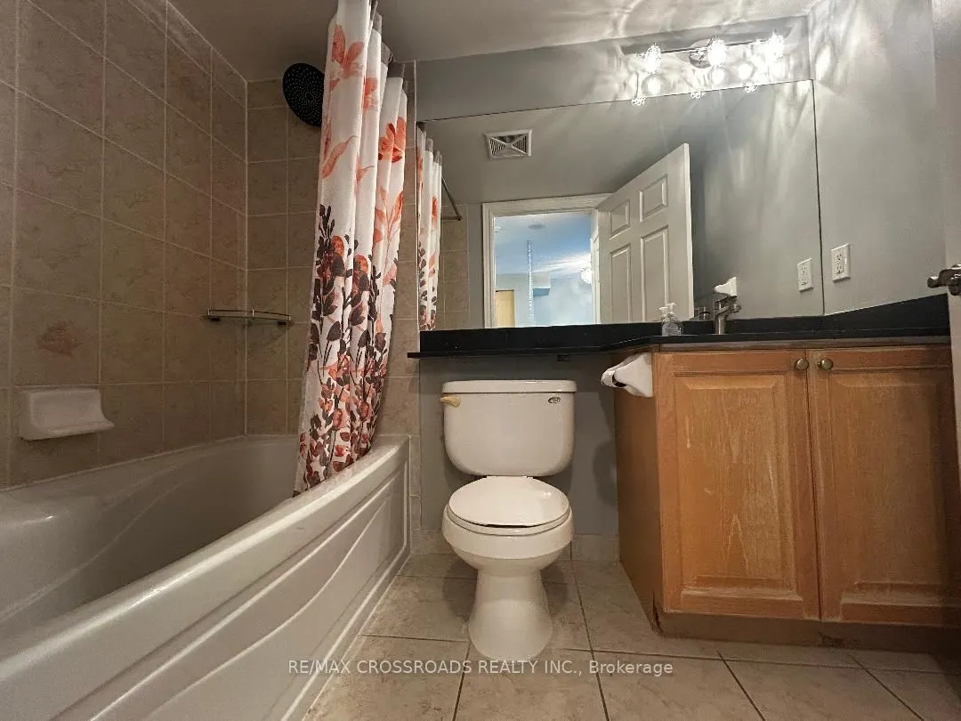 15 Greenview Avenue, #1814