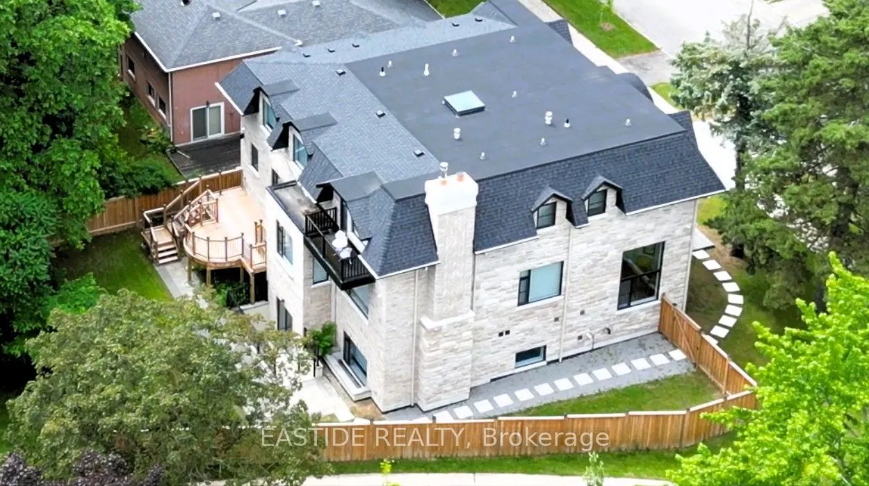 1 Ennismore Place