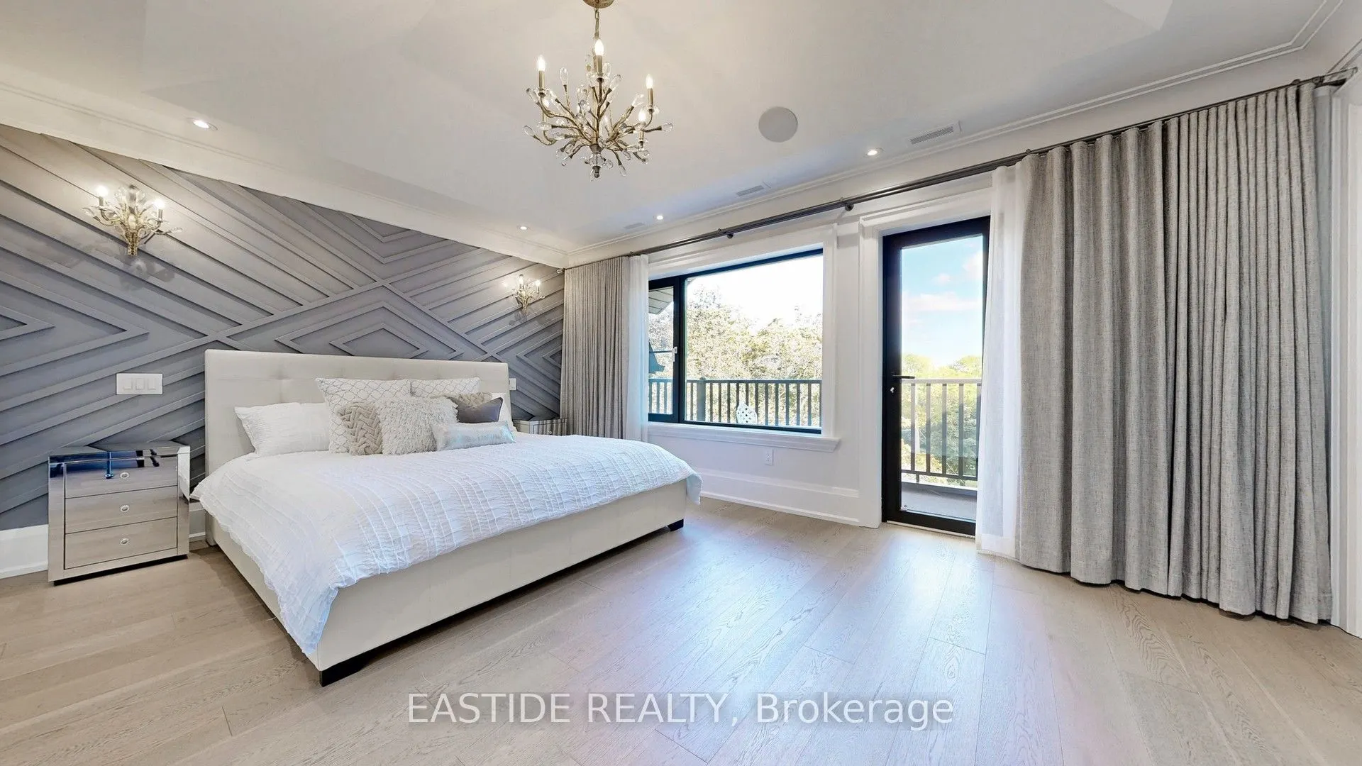 1 Ennismore Place