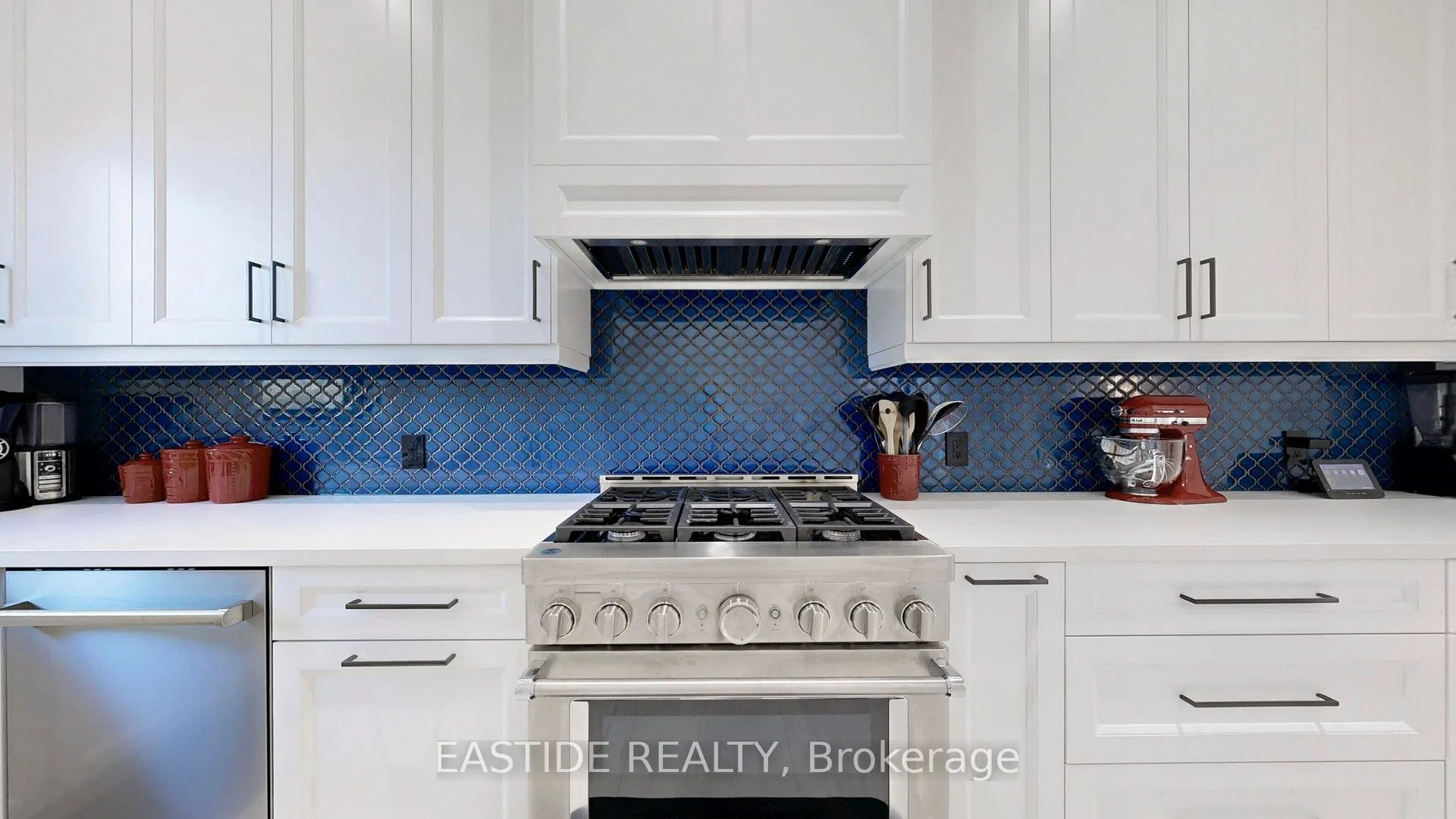 1 Ennismore Place