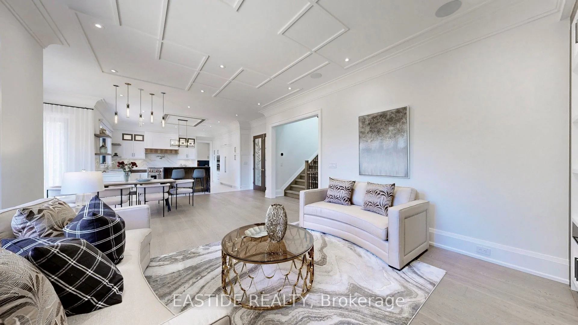 1 Ennismore Place