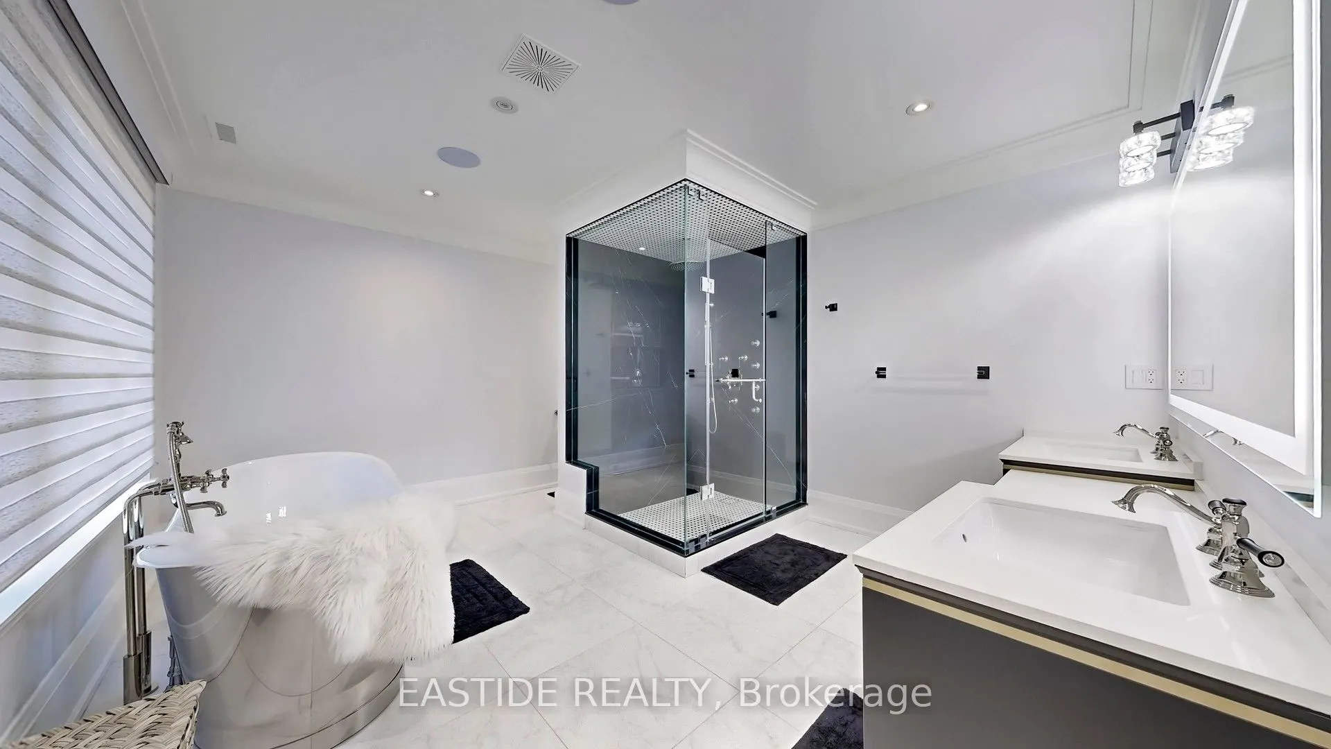 1 Ennismore Place