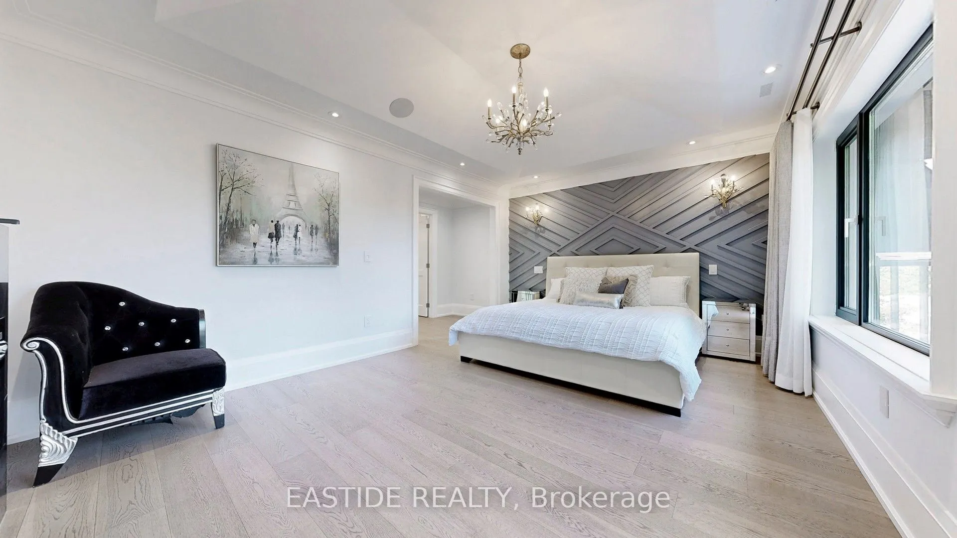 1 Ennismore Place