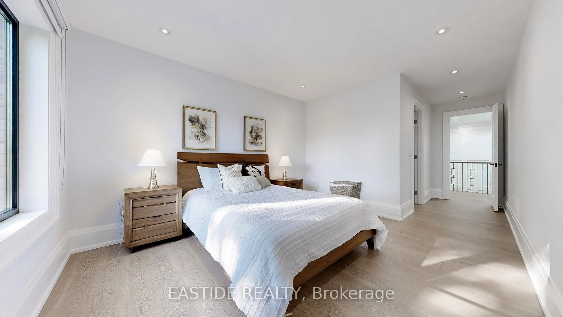 1 Ennismore Place