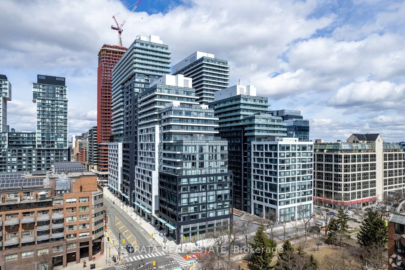 135 Lower Sherbourne St, #1733W