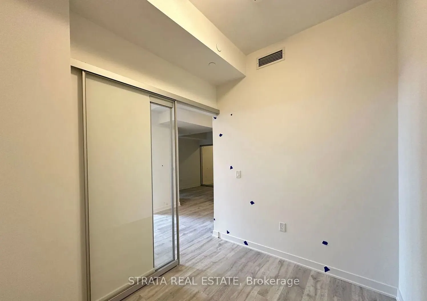 135 Lower Sherbourne St, #1733W