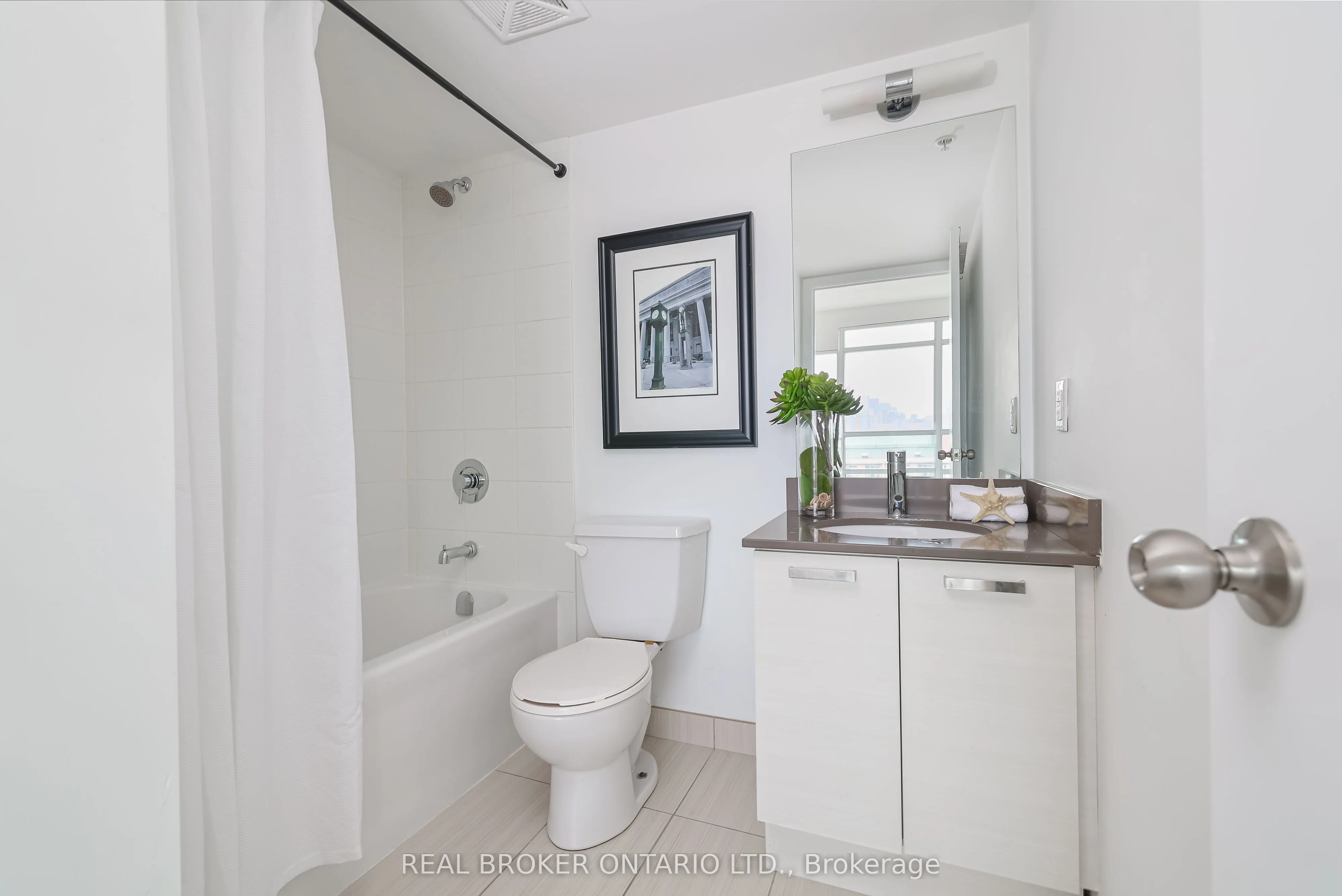 68 Abell Street, #1129