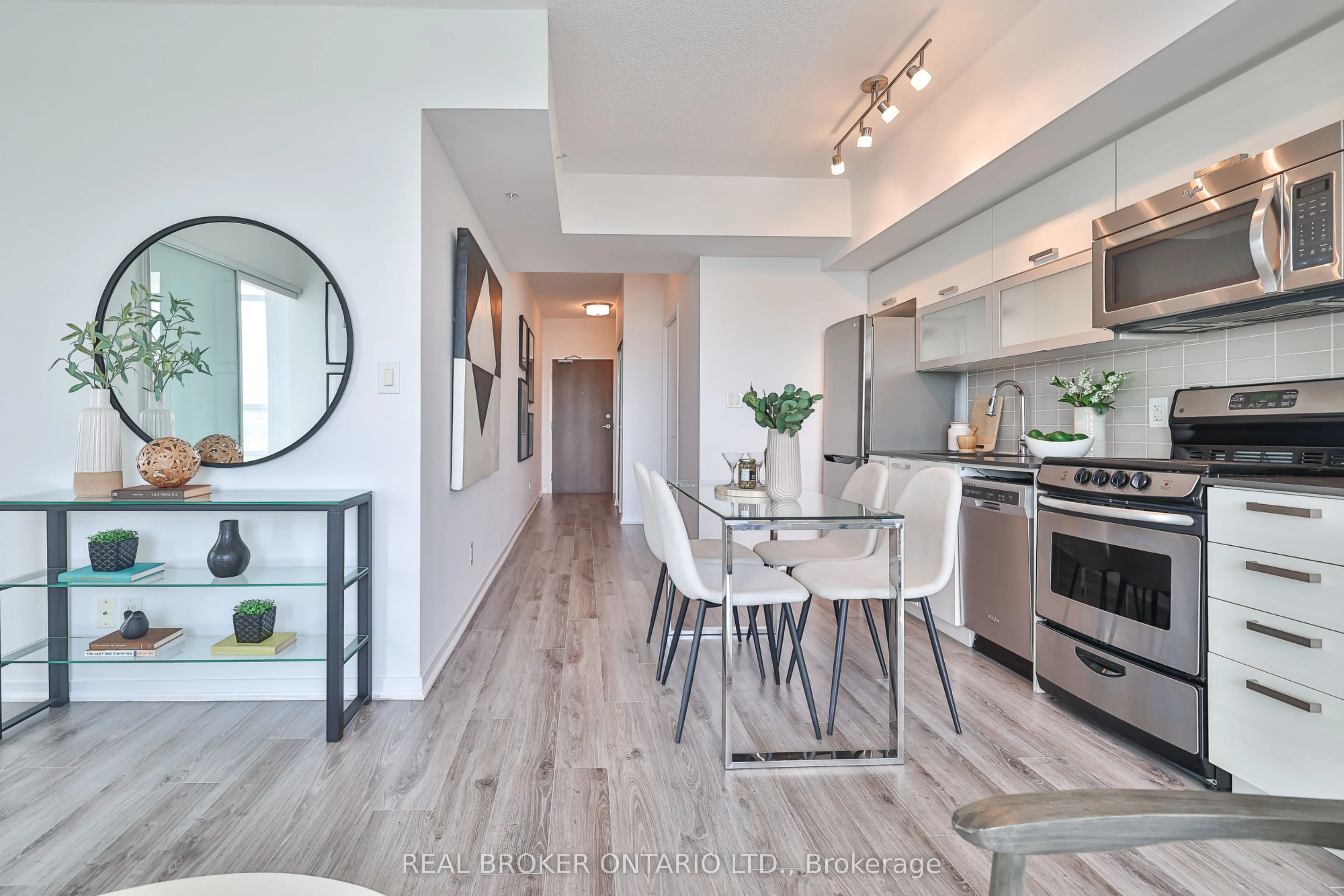 68 Abell Street, #1129