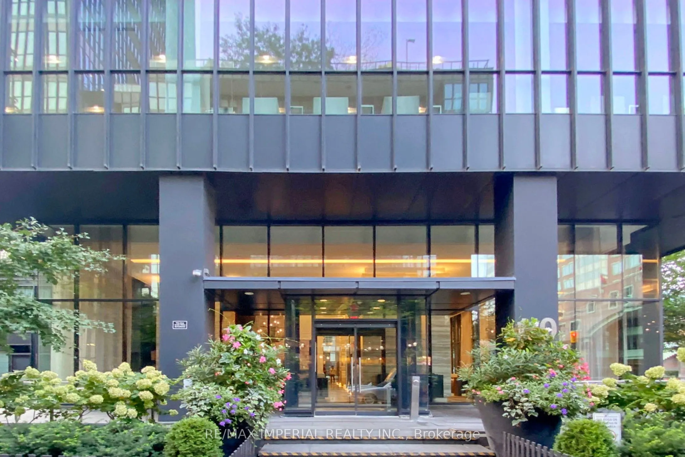 110 Charles Street E, #2308