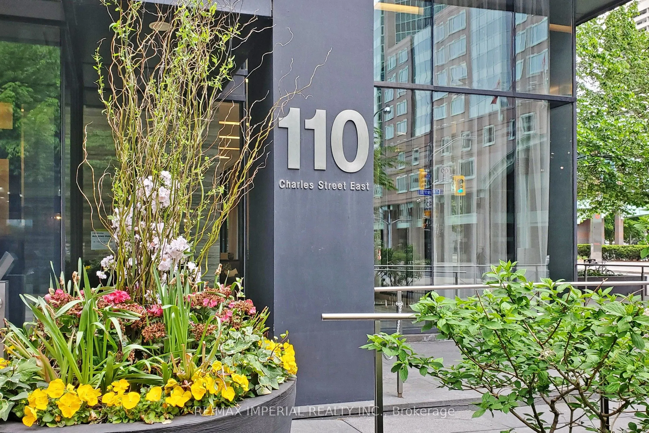 110 Charles Street E, #2308