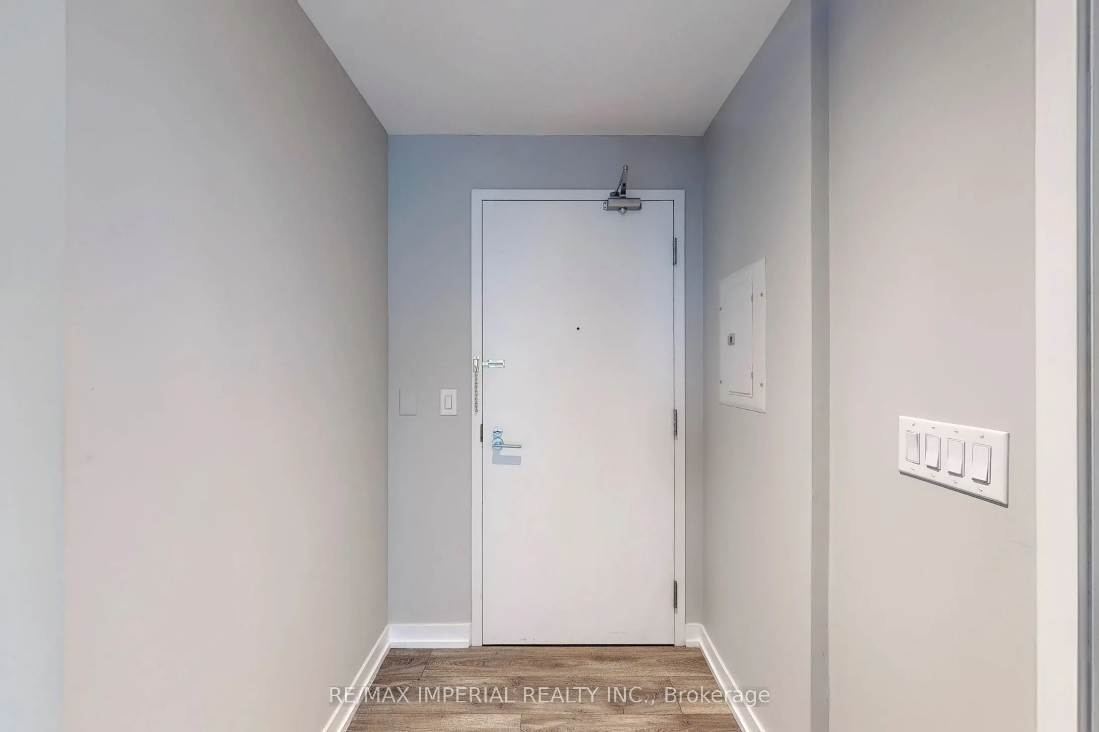 110 Charles Street E, #2308