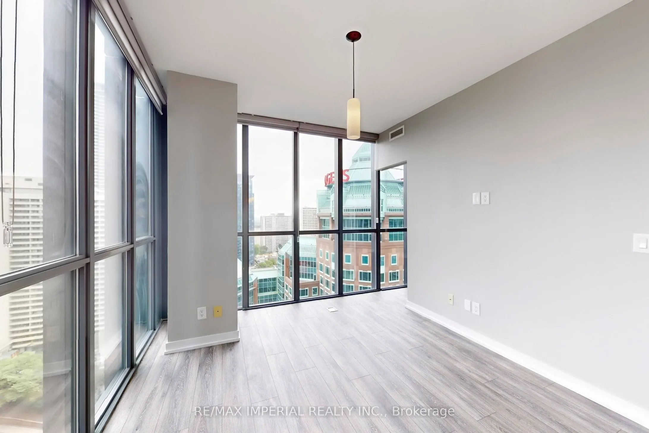 110 Charles Street E, #2308
