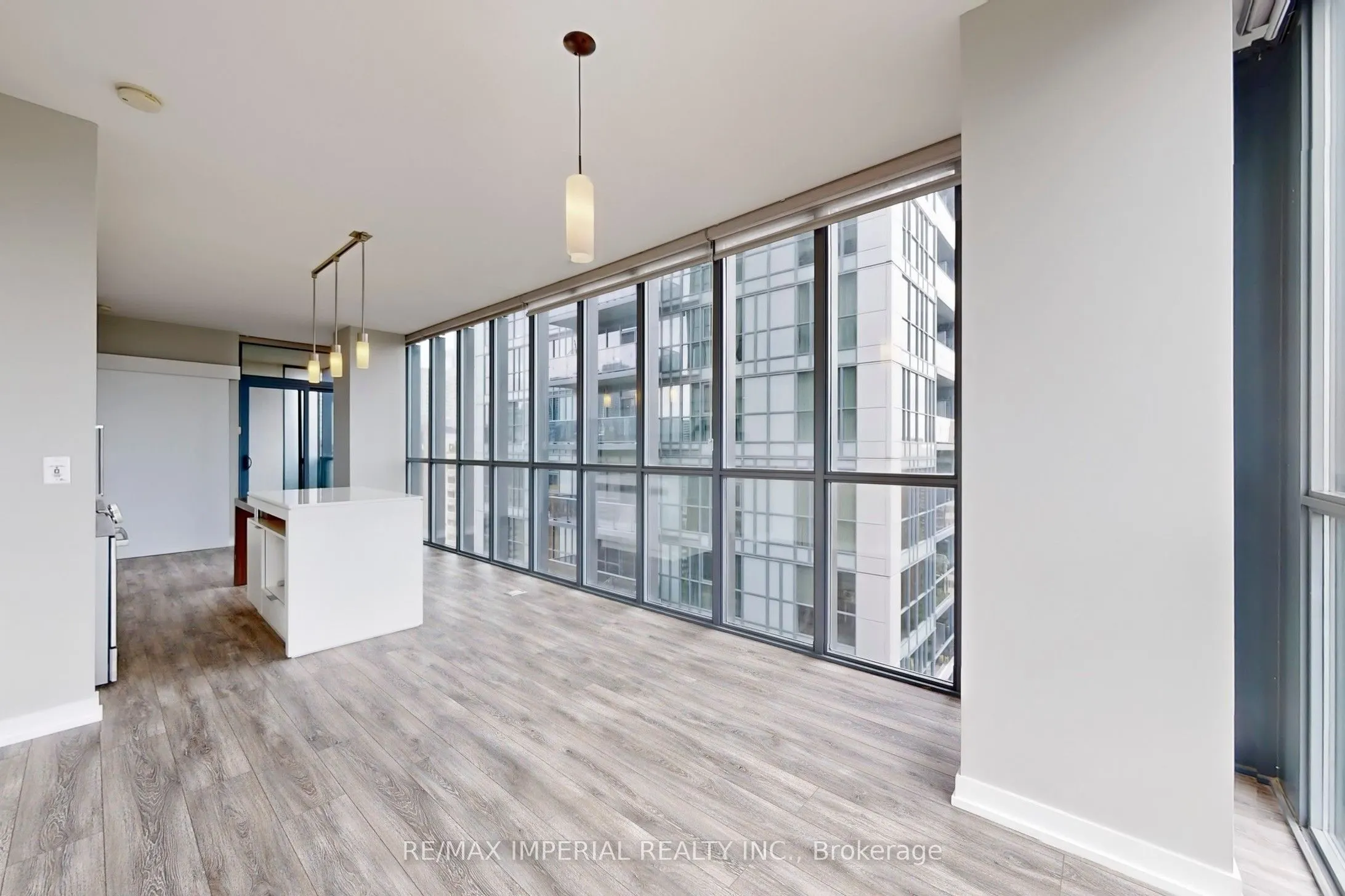 110 Charles Street E, #2308