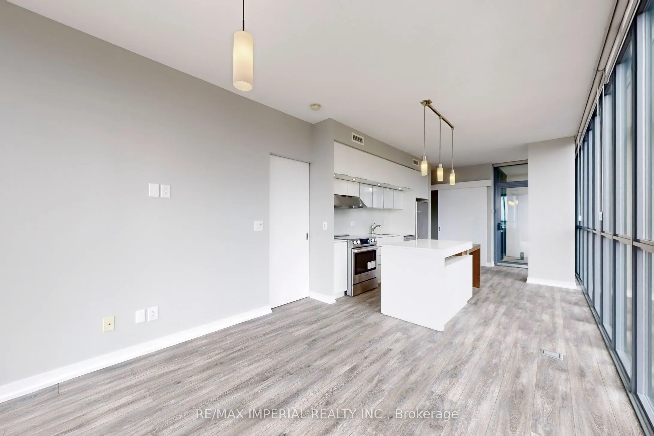 110 Charles Street E, #2308
