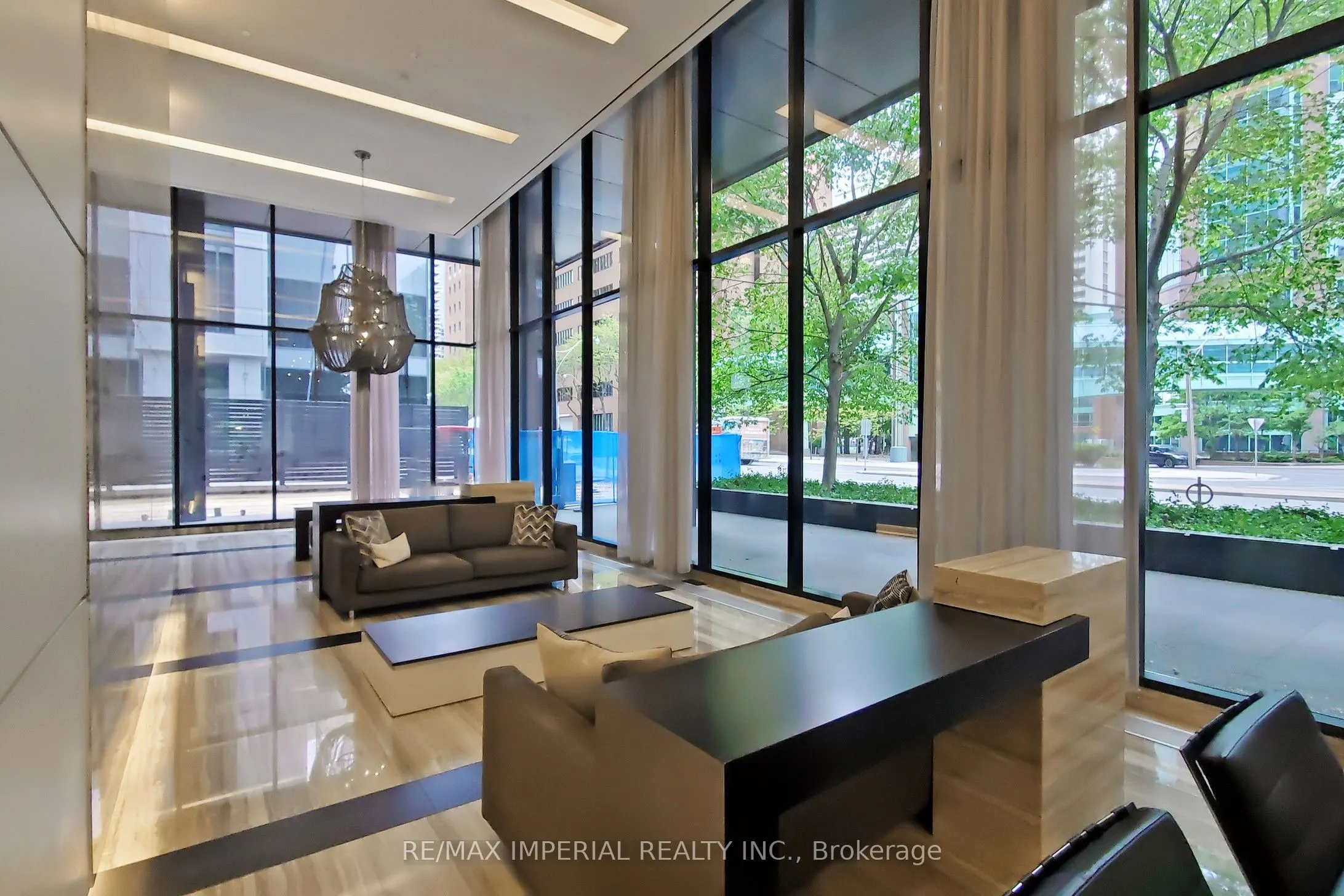 110 Charles Street E, #2308