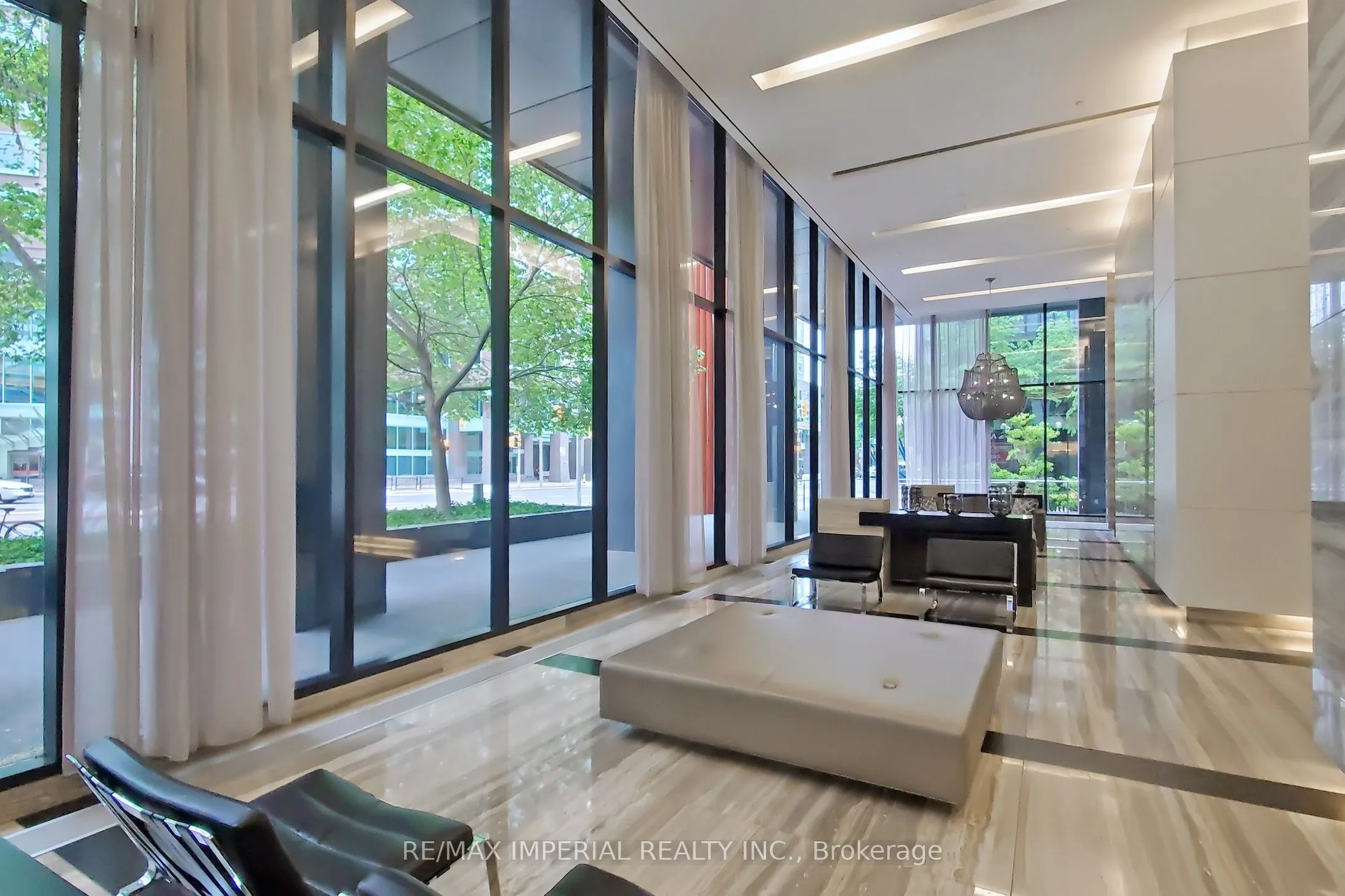 110 Charles Street E, #2308
