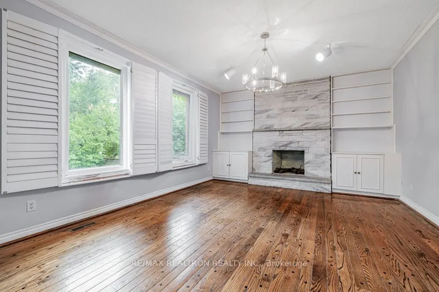 23 Lawnview Drive