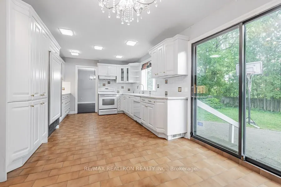23 Lawnview Drive