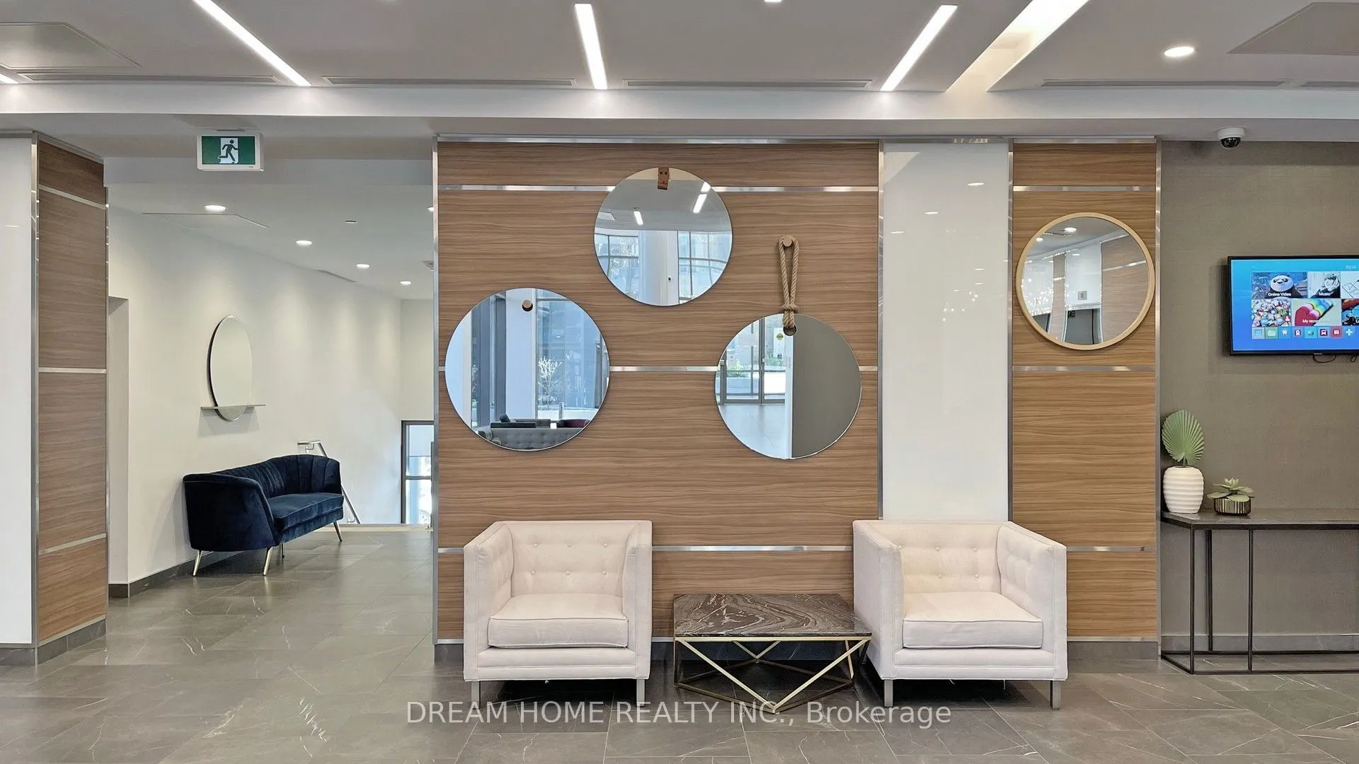 56 Forest Manor Road, #2303