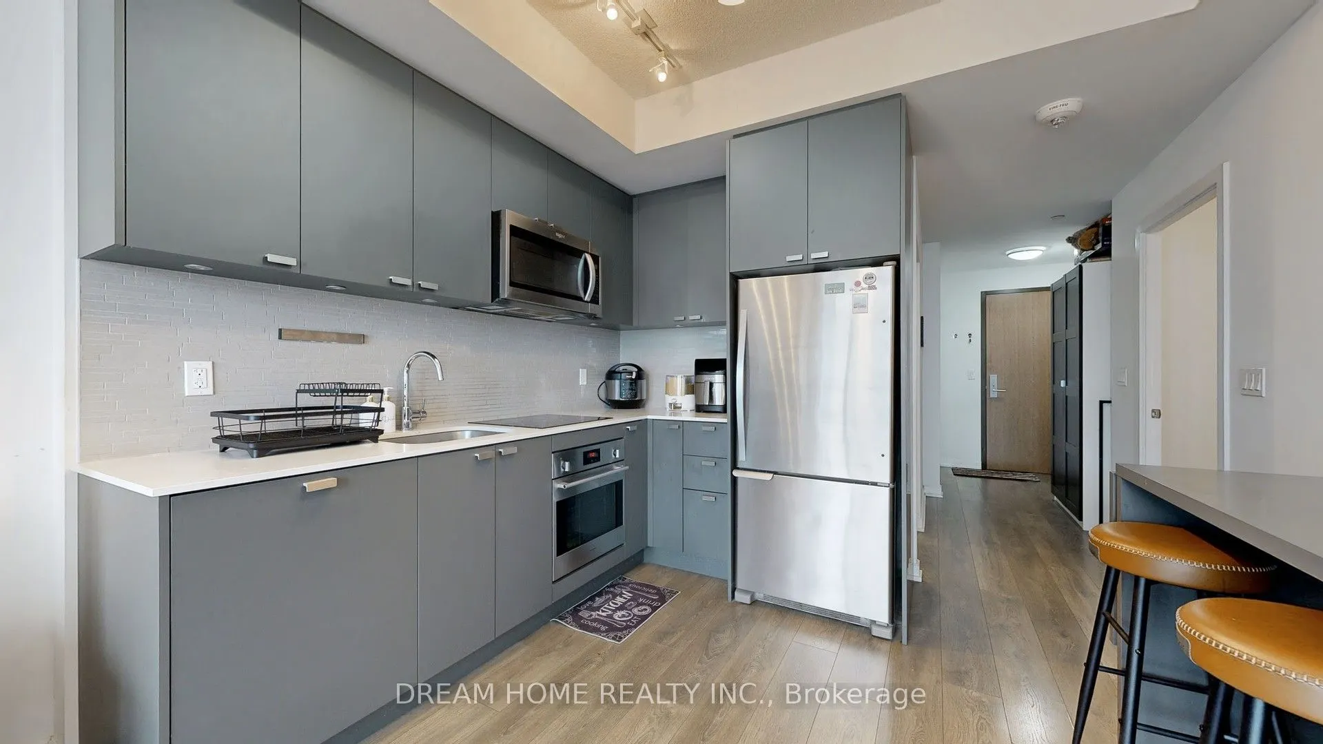56 Forest Manor Road, #2303