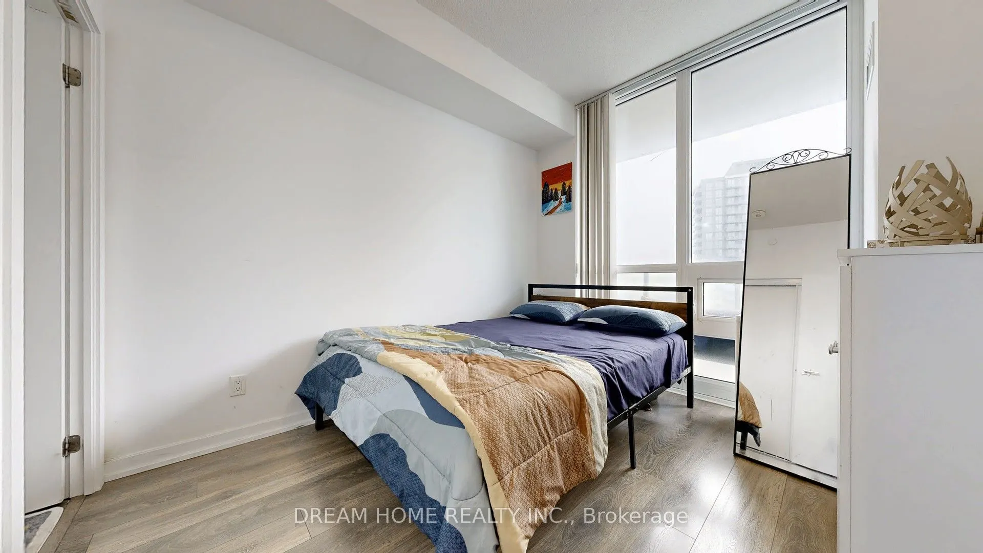 56 Forest Manor Road, #2303