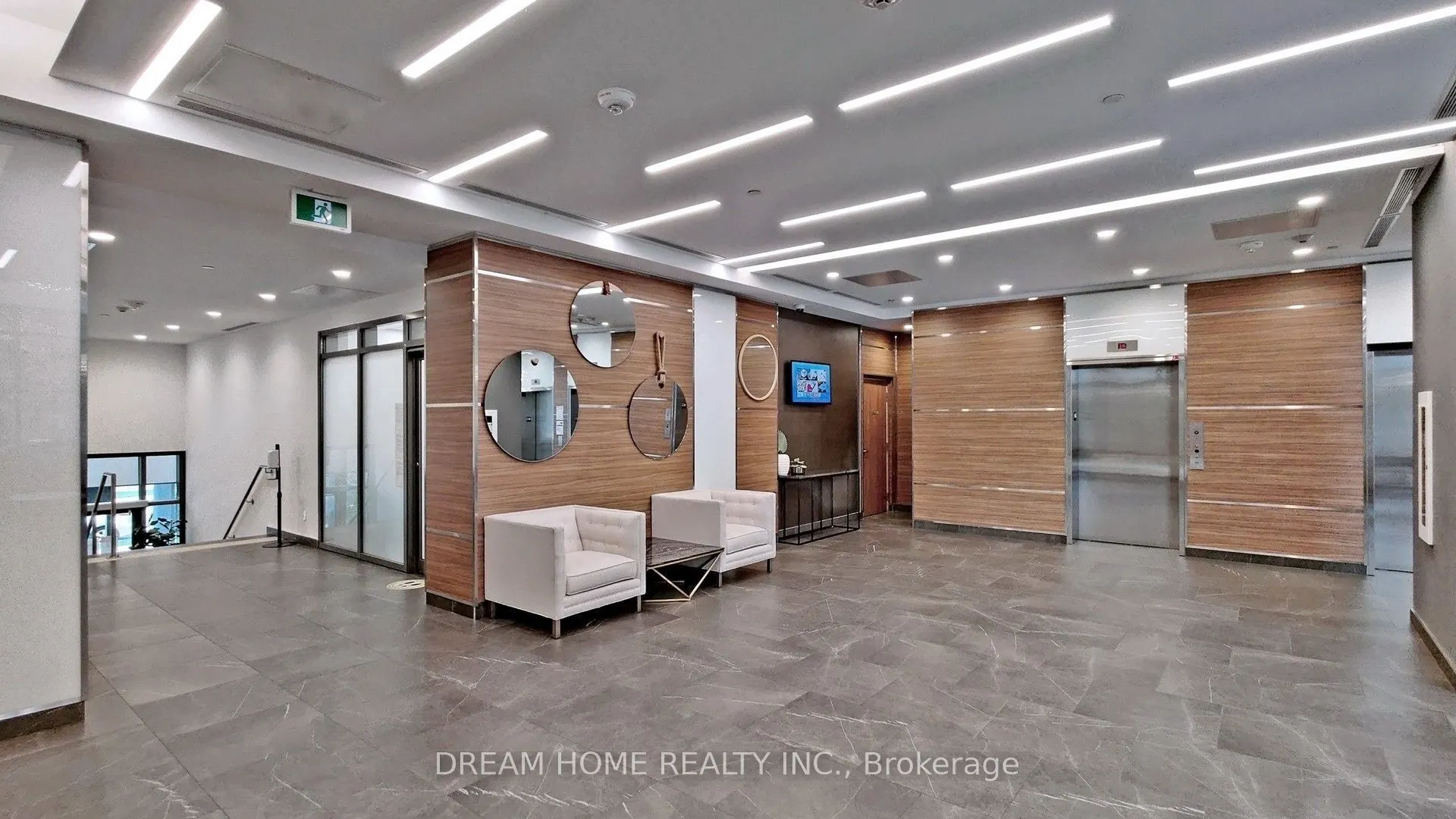 56 Forest Manor Road, #2303